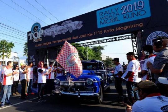 Reli mobil antik dukung pariwisata Magelang