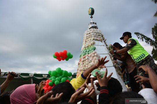 Gerebek apem di Desa Mojosari Temanggung