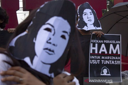 Aksi mengenang kematian Marsinah