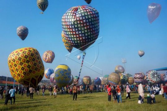 Festival balon udara Page 3 Small