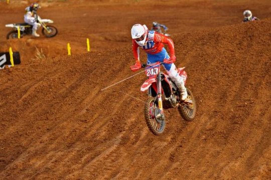 Tim Gajser juara MXGP di Semarang Page 2 Small