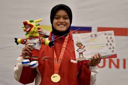 Medali emas pencak silat putri Page 2 Small