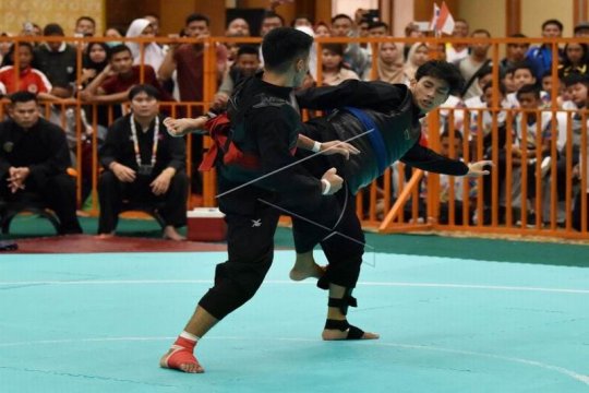 Medali emas pencak silat putra Page 2 Small