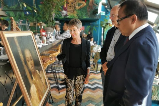 "Gadis Jawa" karya Locatelli dipamerkan di Den Haag