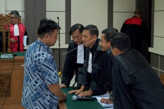 Sidang tuntutan kasus suap praperadilan Page 2 Small