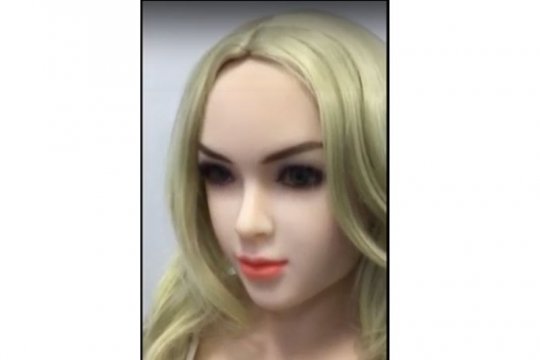 Robot asmara berkekuatan AI ancam hubungan intim manusia