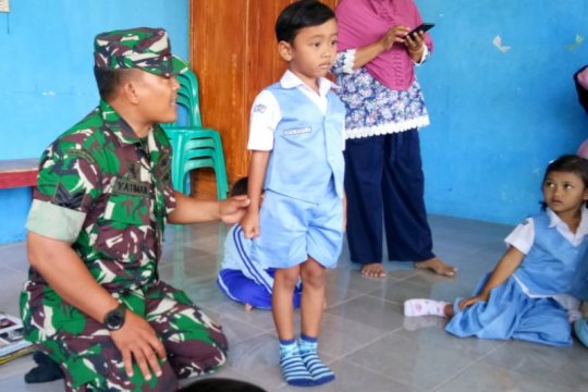 TNI tanamkan rasa cinta tanah air sejak dini