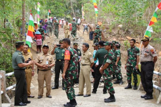 Tim Wasev Sterad cek pencapaian pembangunan TMMD di Cilacap