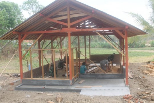 TMMD, rehab rumah Jahidin dikerjakan gotong-royong