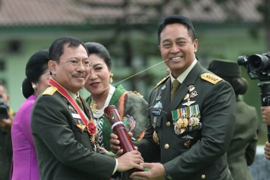 Wisuda purnawira perwira tinggi TNI AD Page 2 Small