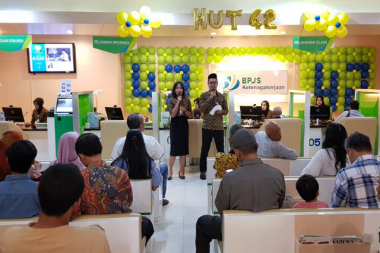 HUT Ke-42, BPJAMSOSTEK Semarang Pemuda rayakan bersama peserta