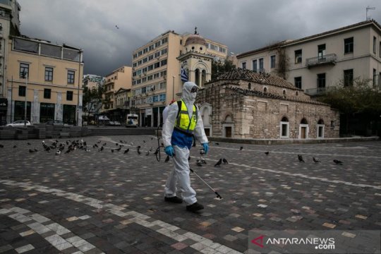 Penampakan Kota Athena setelah lockdown COVID-19 Page 5 Small