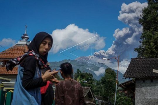 Erupsi Gunung Merapi Page 2 Small