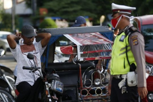 Penertiban penggunaan masker