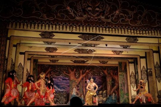 Pentas wayang orang disiarkan secara daring Page 2 Small