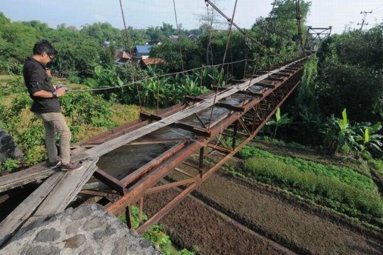 Jembatan irigasi zaman Belanda Page 1 Small