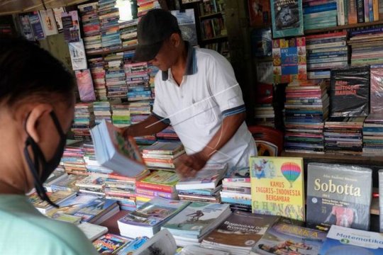 Penjualan buku pelajaran sekolah Page 1 Small