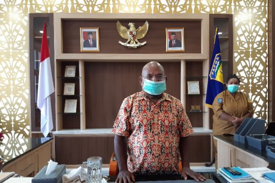 Gubernur Papua minta Pjs bupati ciptakan pilkada serentak aman