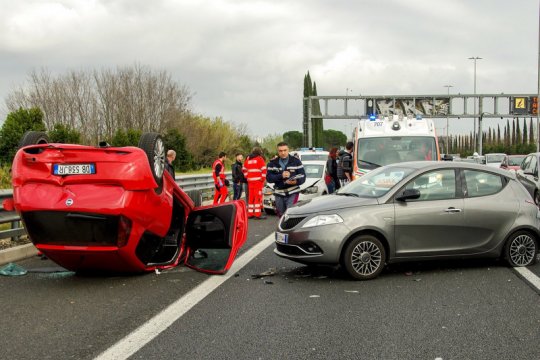 Senin dini hari 10 orang tewas di Tol Cikopo-Palimanan