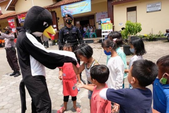 Bantuan untuk pengungsi Merapi Page 3 Small