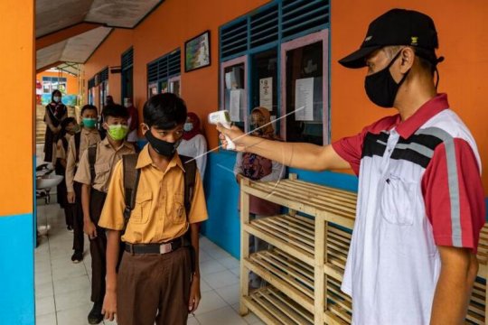 Persiapan kegiatan belajar mengajar tatap muka Page 1 Small