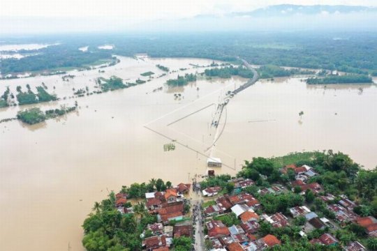 Banjir di jalur Banyumas-Purbalingga Page 4 Small