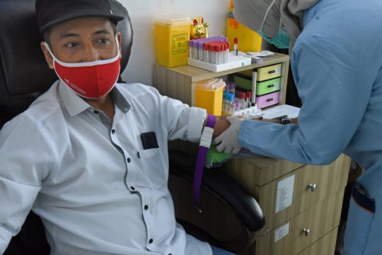 Tes Serologi COVID-19 Karyawan LKBN Antara