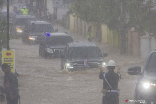 Presiden Tinjau Banjir di Kalsel