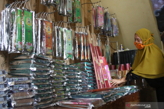 Telaah - Strategi bertahan melalui inovasi produk