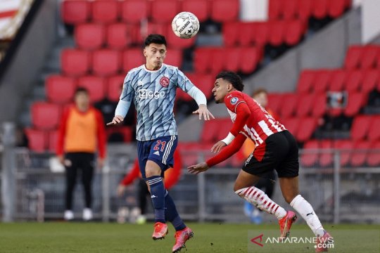 Liga Belanda-Hasil De Topper kukuhkan posisi Ajax di puncak klasemen