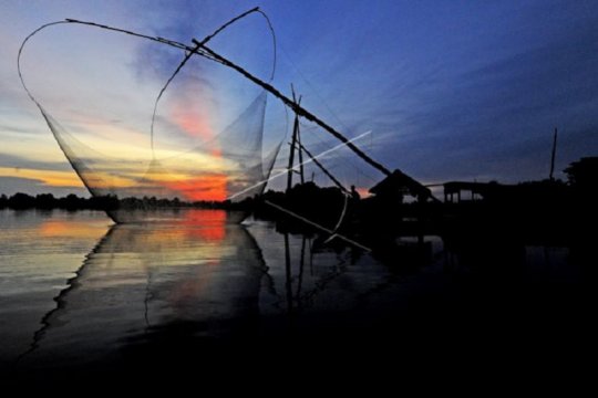 Pemanfaatan zona penangkapan Danau Teluk Kenali