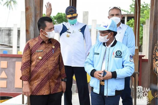 Gubernur resmikan ground breaking BTS bersama Menkominfo Page 6 Small