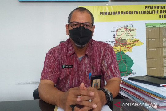 Kesbangpol Belitung minta masyarakat kibarkan Bendera Merah Putih