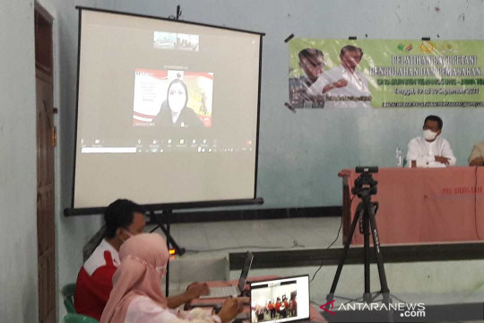 Petani Temanggung ikuti pelatihan pengolahan dan pemasaran cabai