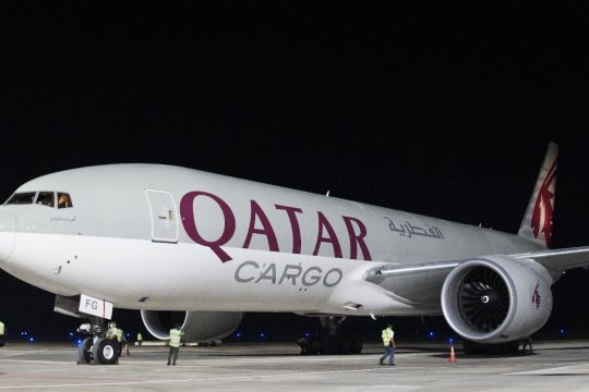 Kru dan pebalap WSBK tiba di Indonesia