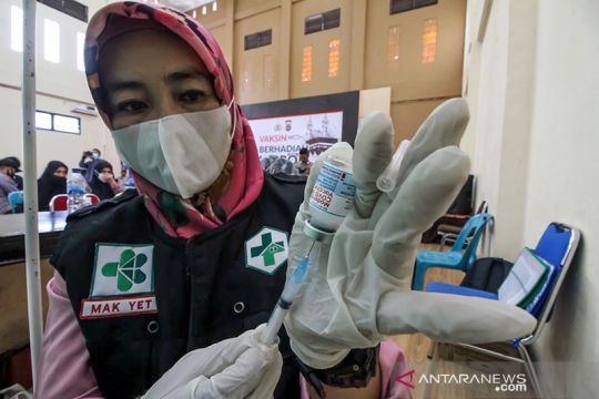 80 juta warga Indonesia sudah jalani vaksinasi dosis lengkap