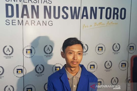 Sultan Ghozali raup Rp1,5 miliar dari jual swafoto