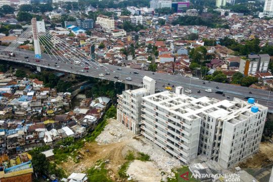 Pembangunan rumat deret di Bandung