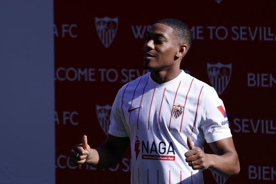 Martial mengaku gabung Sevilla bukan soal uang