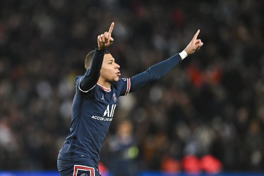 Mbappe bawa PSG hancurkan Lorient 5-1