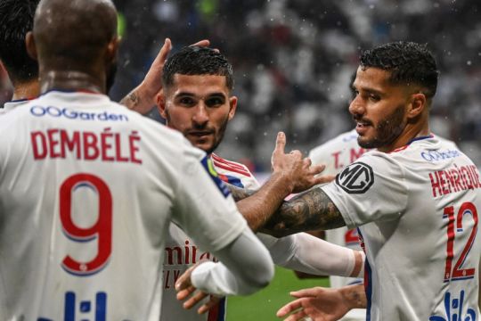 Lyon gulung Montpellier 5-2