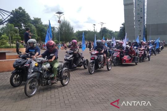 Saat penyandang disabilitas Kudus konvoi inklusi kampanyekan "safety riding"