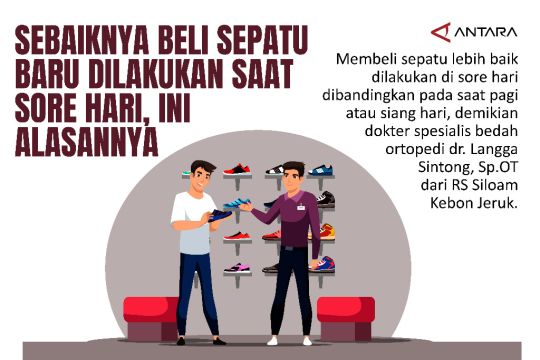 Sebaiknya beli sepatu baru dilakukan saat sore hari, ini alasannya