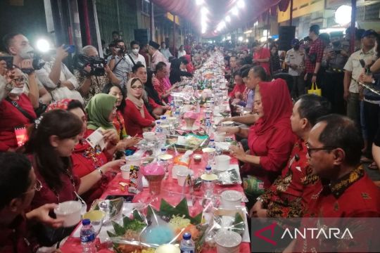 Sambut Imlek, Tradisi Tuk Panjang kembali digelar di Semarang