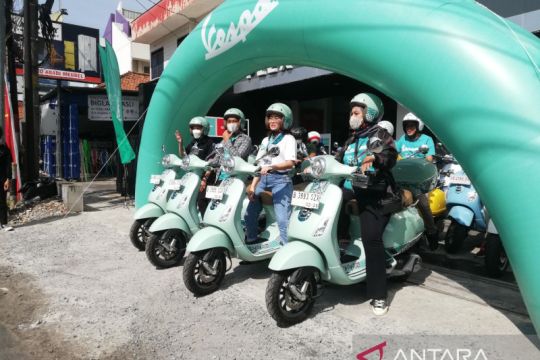 Piaggio Indonesia belum berencana ekspor Vespa Batik