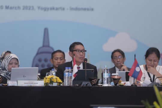 OJK optimistis ASEAN jadi episentrum pertumbuhan ekonomi