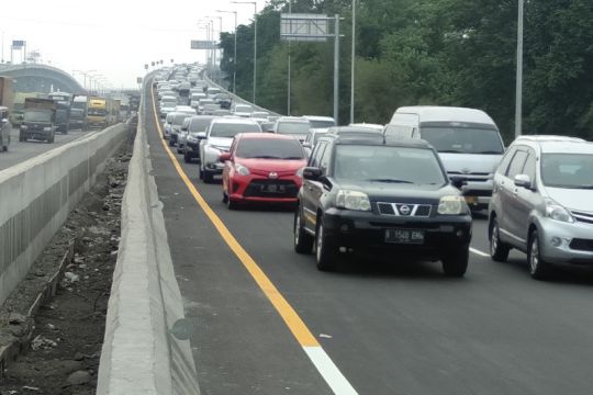 Polres Karawang  antisipasi masyarakat yang mudik lebih awal