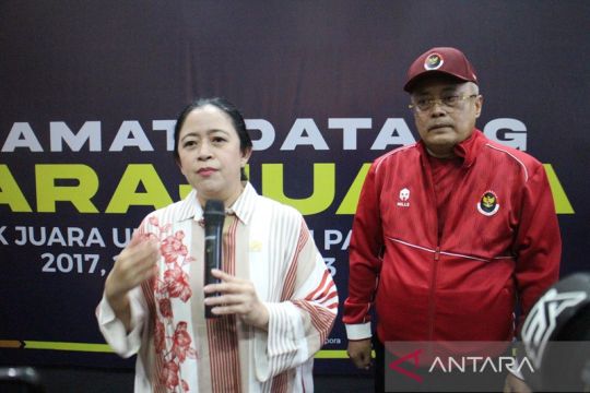 Puan sambut kontingen NPCI  di Bandara Adi Soemarmo