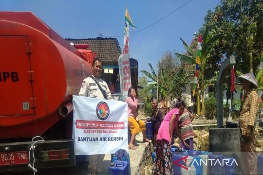 BPBD Semarang kirim 100 tangki air bersih ke wilayah kekeringan