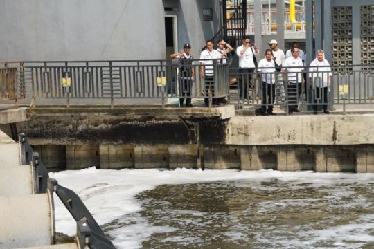 Menggeliatnya investasi Kota Atlas di tengah ancaman banjir